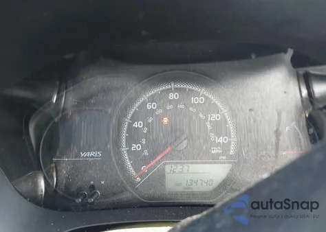 2015 Toyota Yaris L z USA, uszkodzony, nr VIN VNKKTUD31FA042277